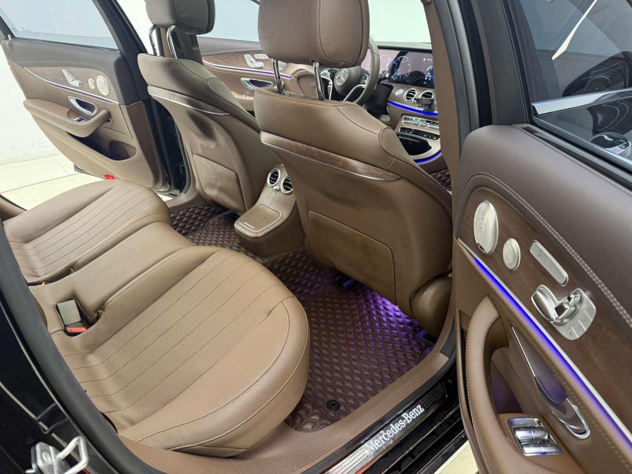 Mercedes-Benz E 300 L 2022