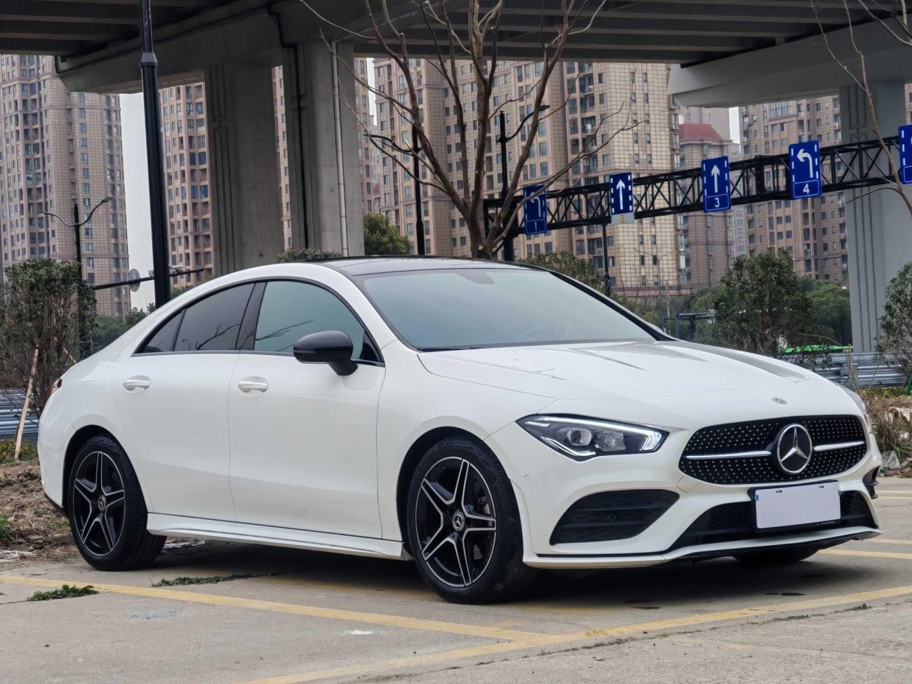 Mercedes-Benz CLA 200 4MATIC 2022