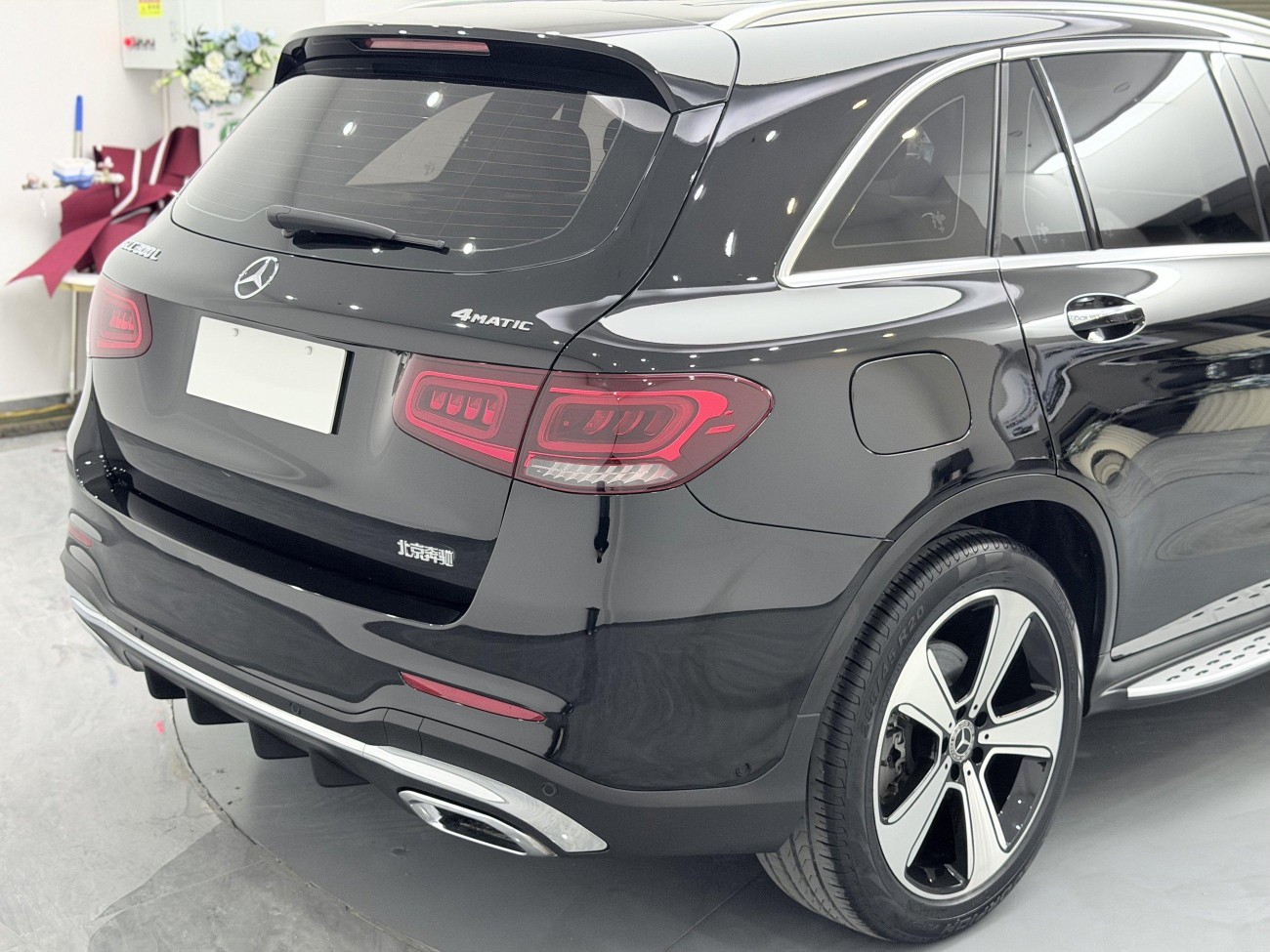 Mercedes-Benz GLC 300 L 2023