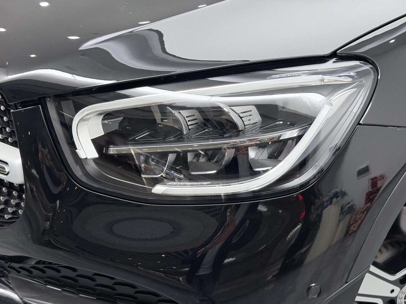 Mercedes-Benz GLC 300 L 2023