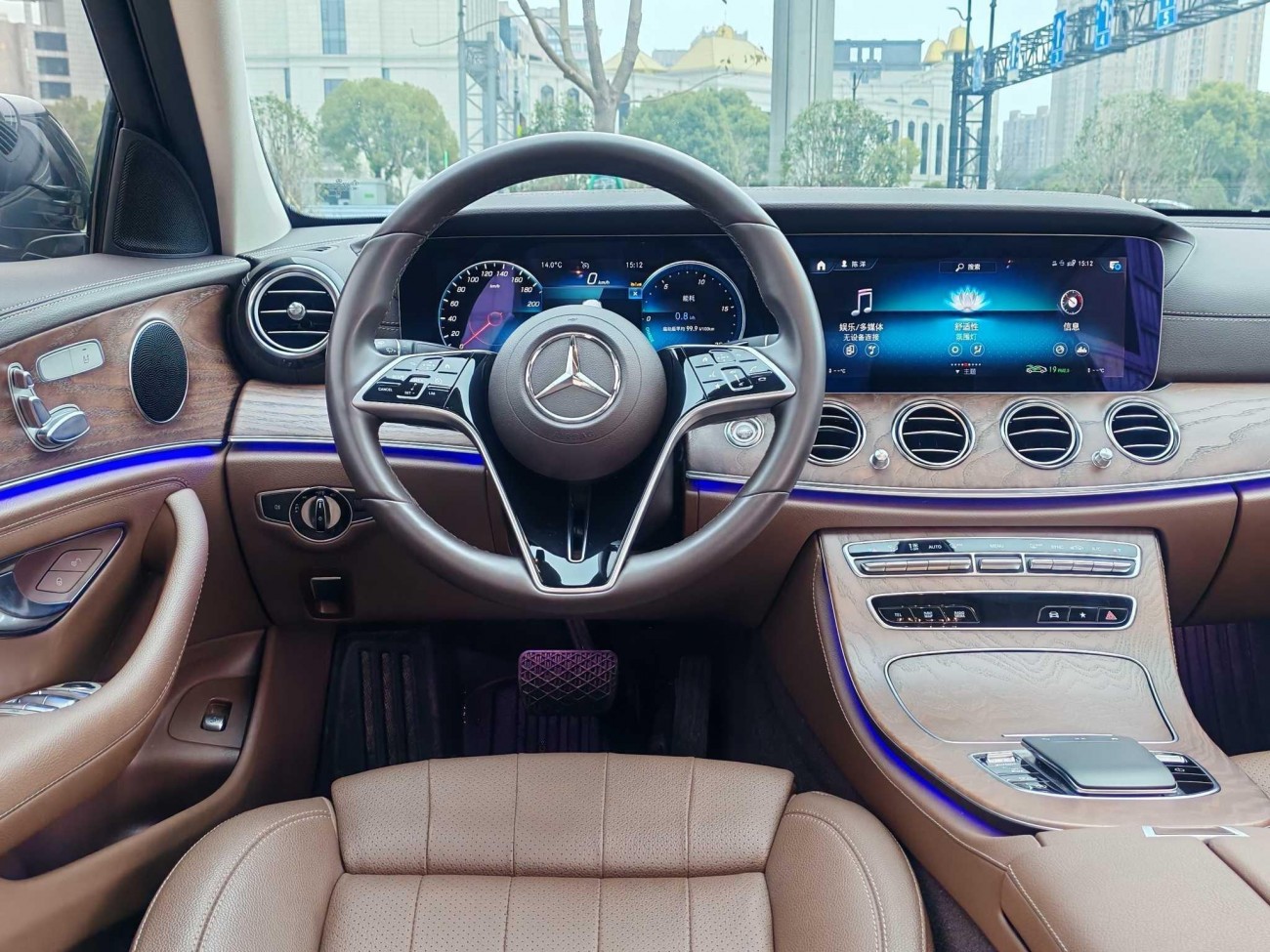 Mercedes-Benz E 260 L 2024