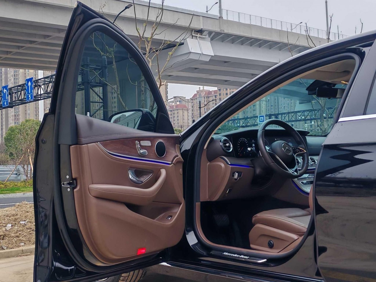 Mercedes-Benz E 260 L 2024