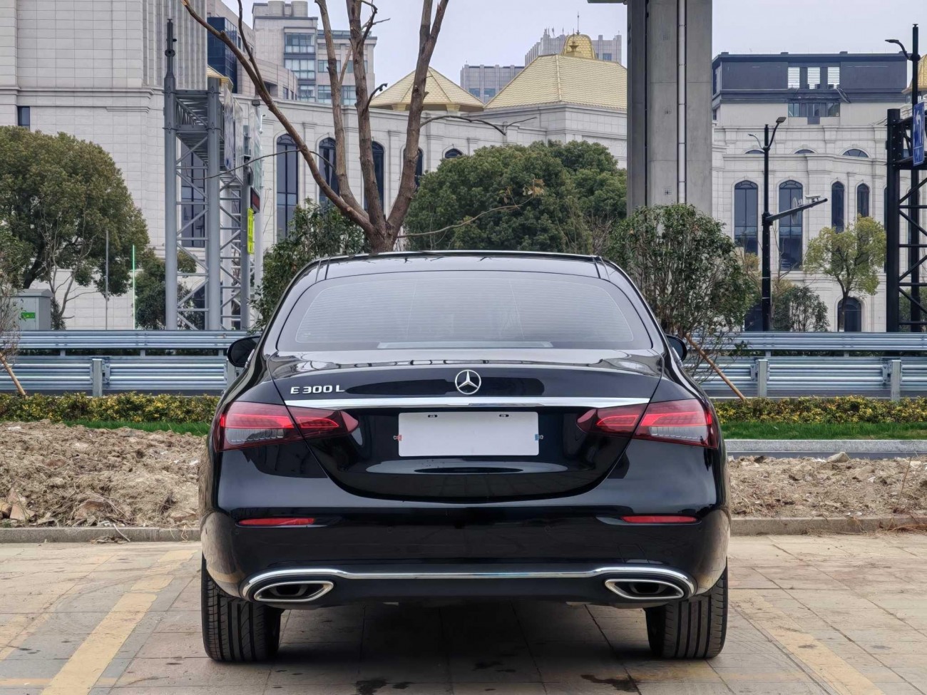 Mercedes-Benz E 260 L 2024