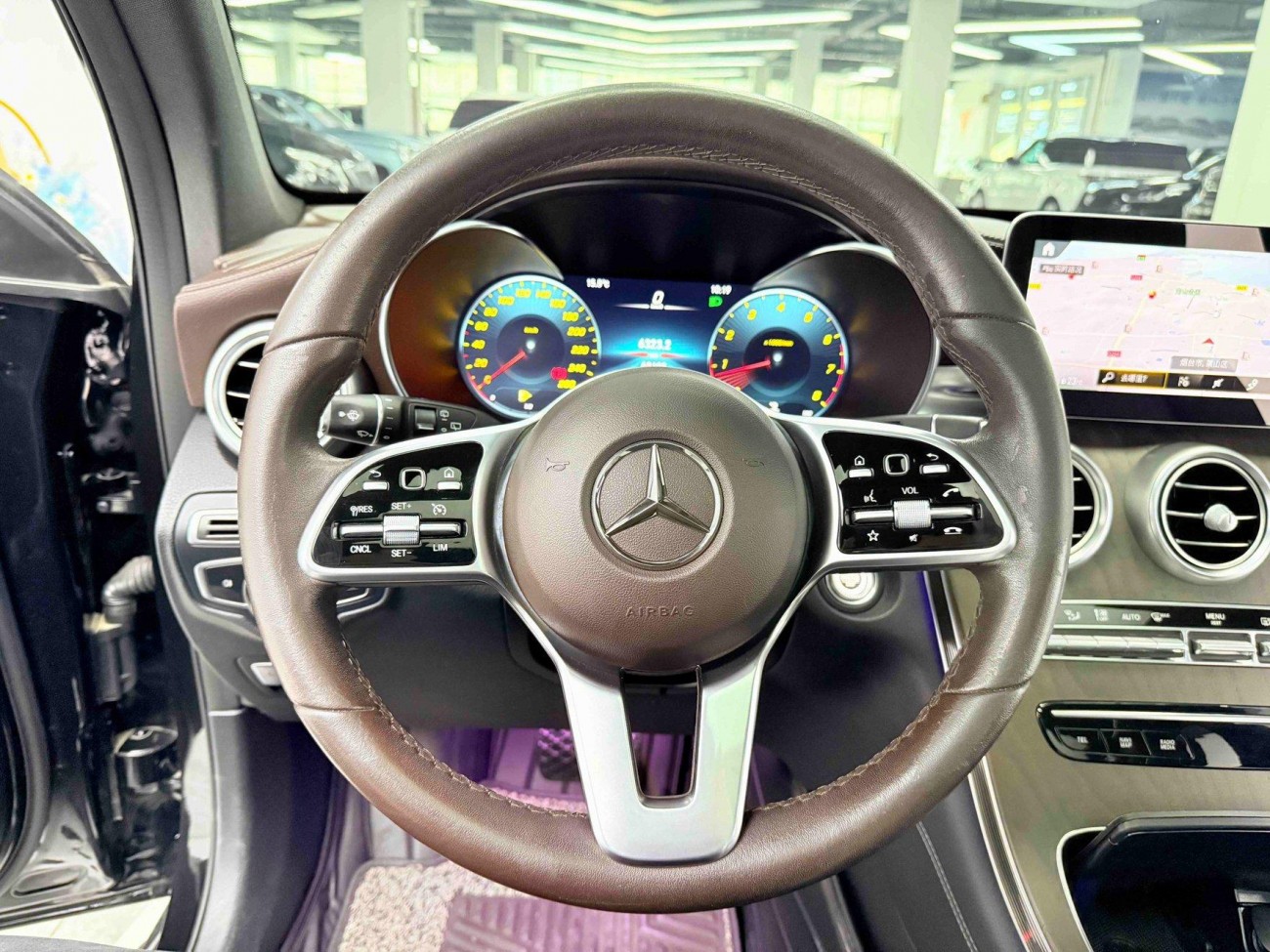 Mercedes-Benz GLC 260 L 2020