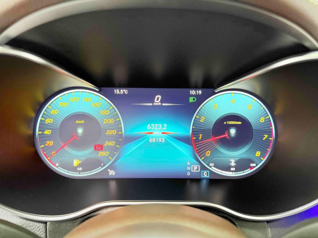 Mercedes-Benz GLC 260 L 2020