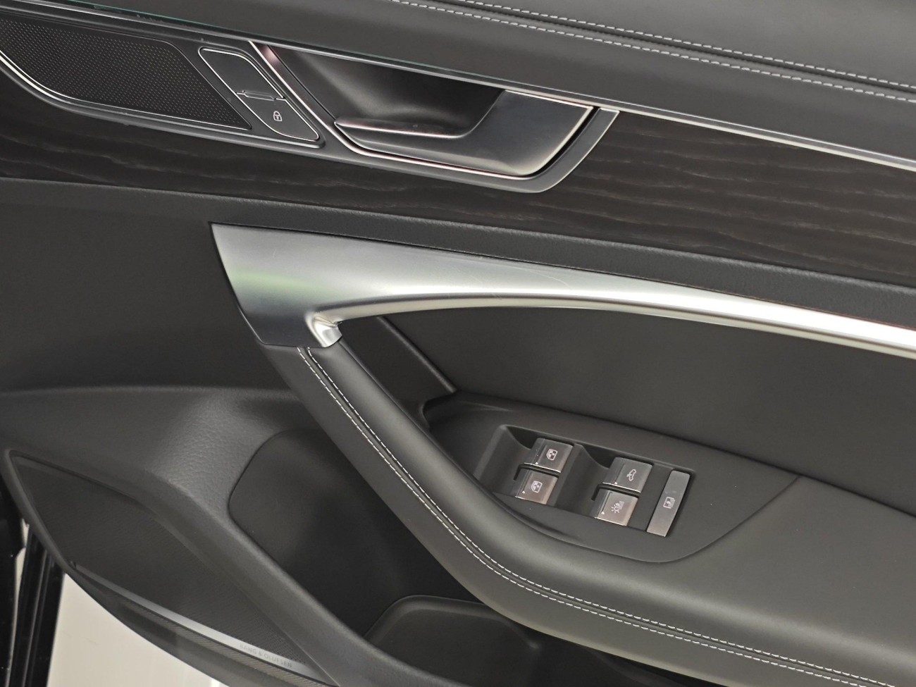 Audi A6L 55 TFSI 2024