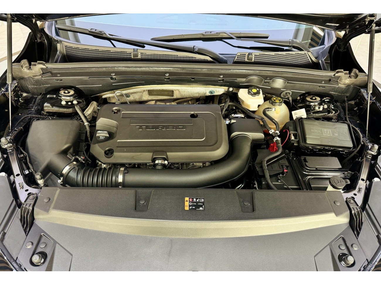 Buick Envision Plus 2024