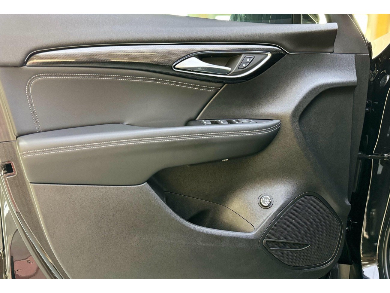 Buick Envision Plus 2024
