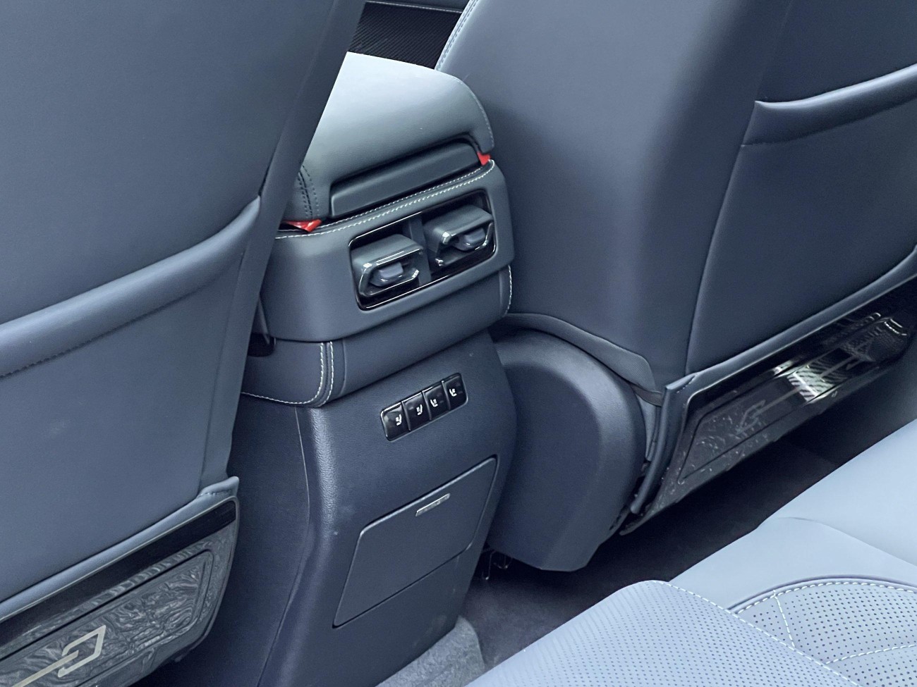 Fang Cheng Bao Bao 5 2025