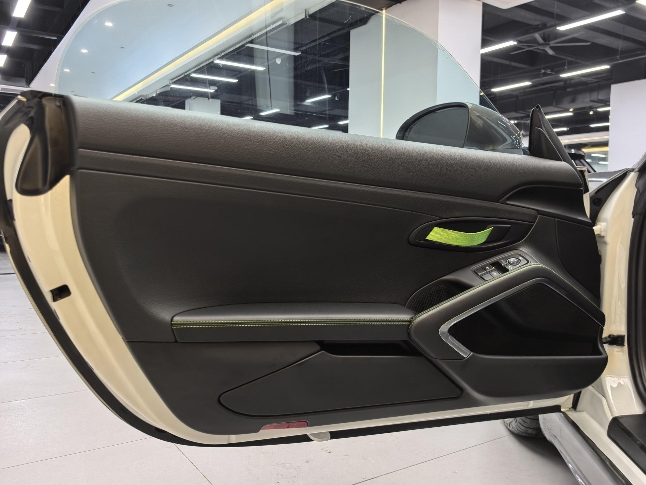 Porsche Boxster 2022