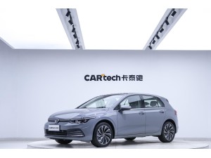 Volkswagen Golf 2025