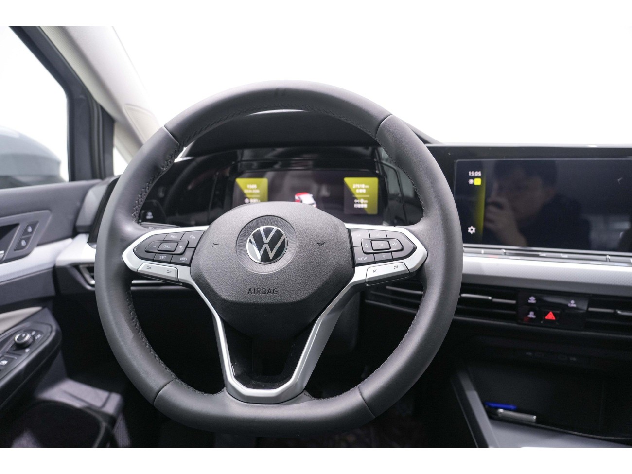 Volkswagen Golf 2025