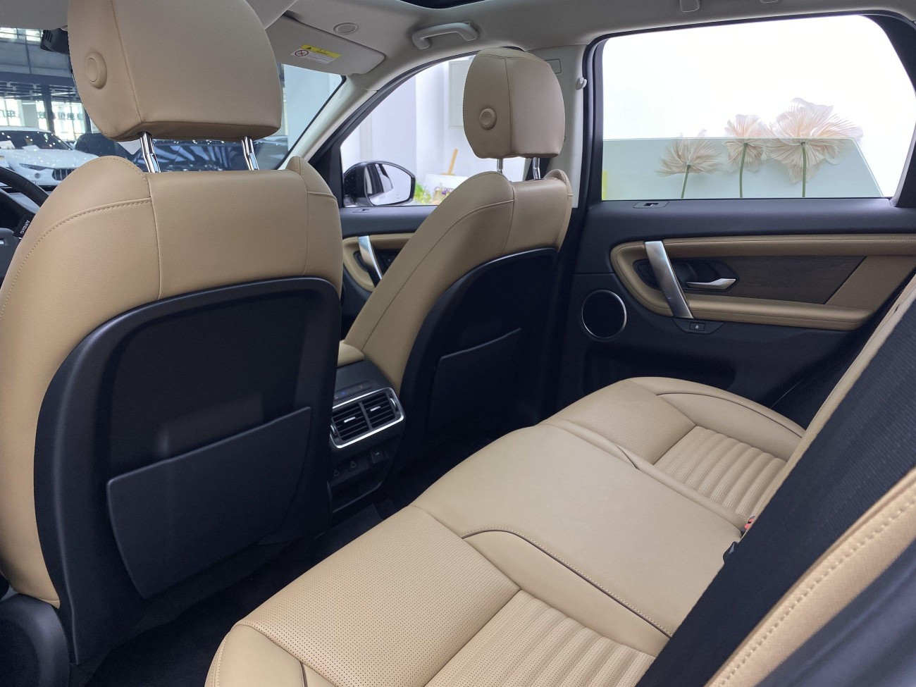 Land Rover Discovery Sport 2024
