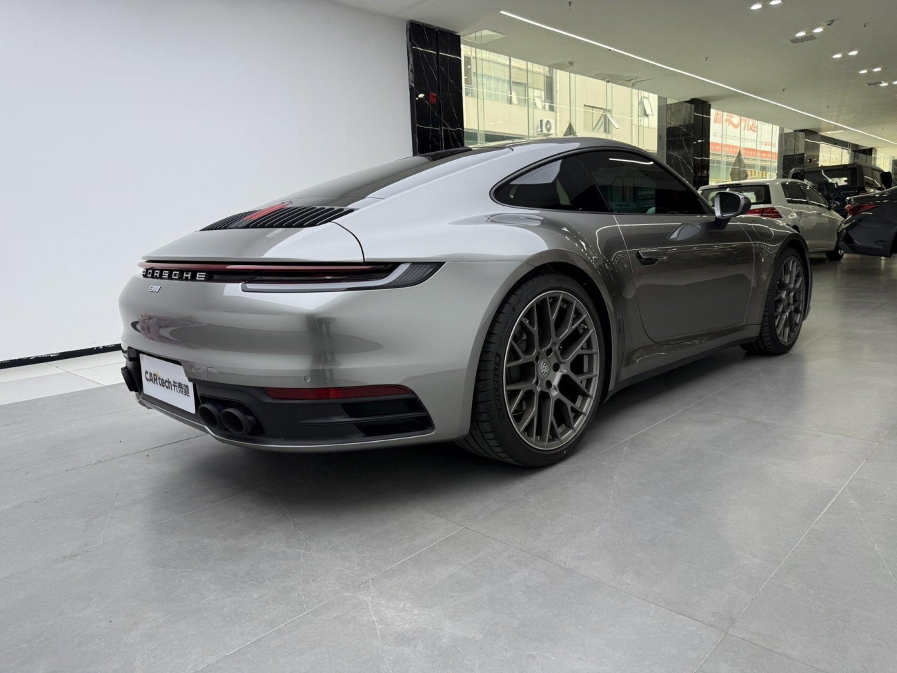 Porsche 911 2023