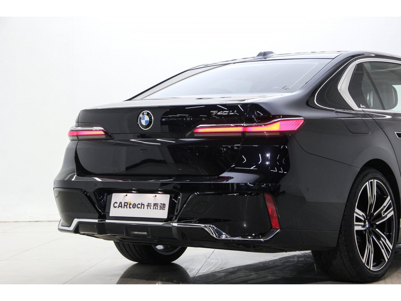 BMW 740Li 2025
