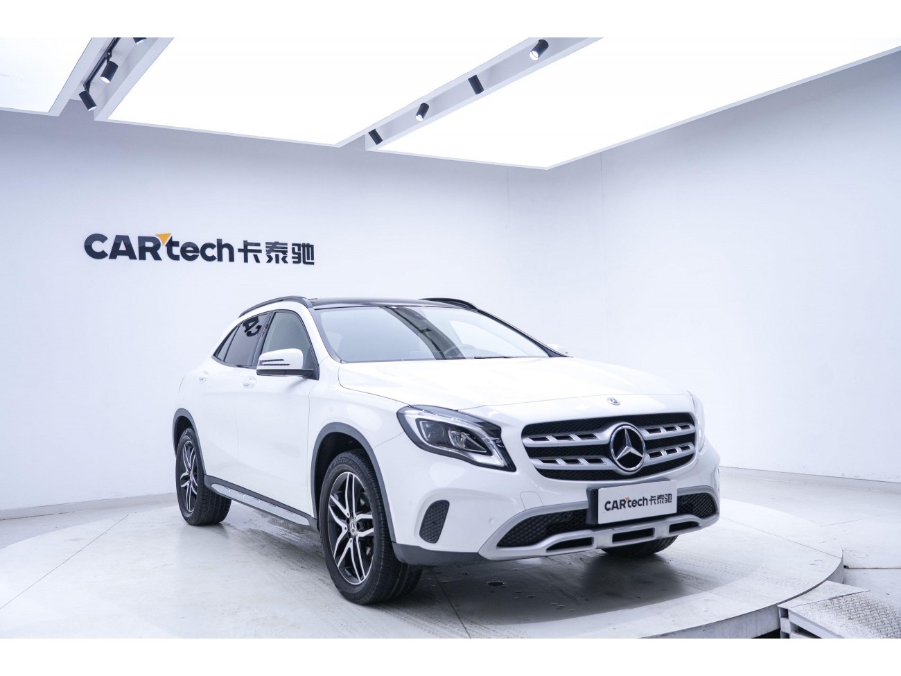 Mercedes-Benz GLA200 2018