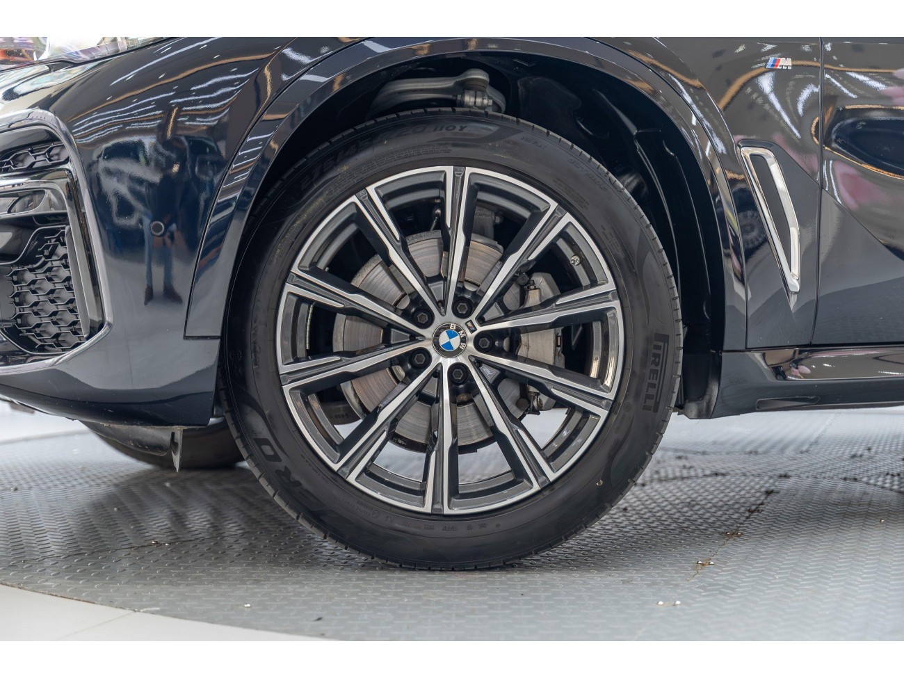 BMW X5 2023