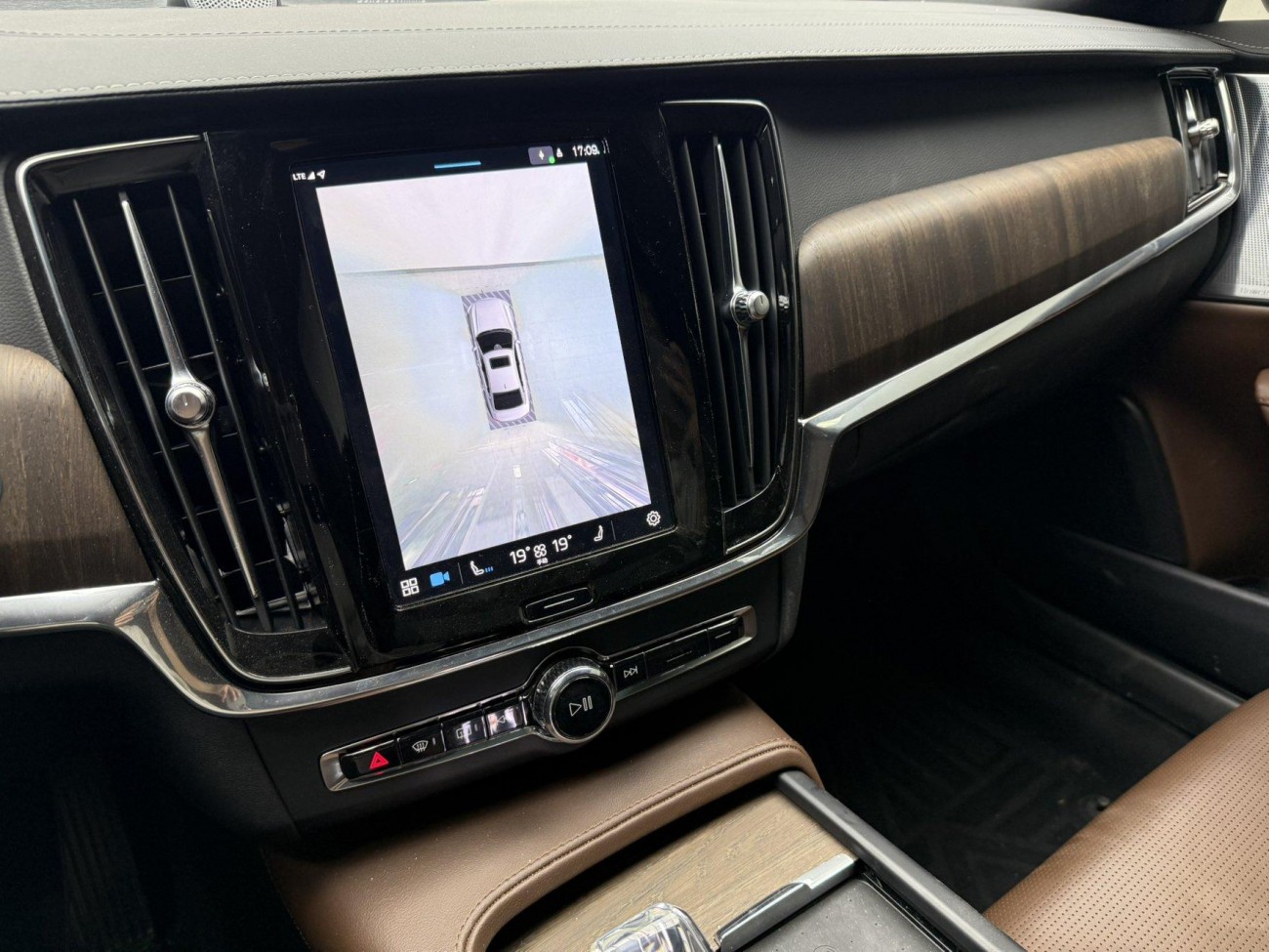 Volvo S90 2023