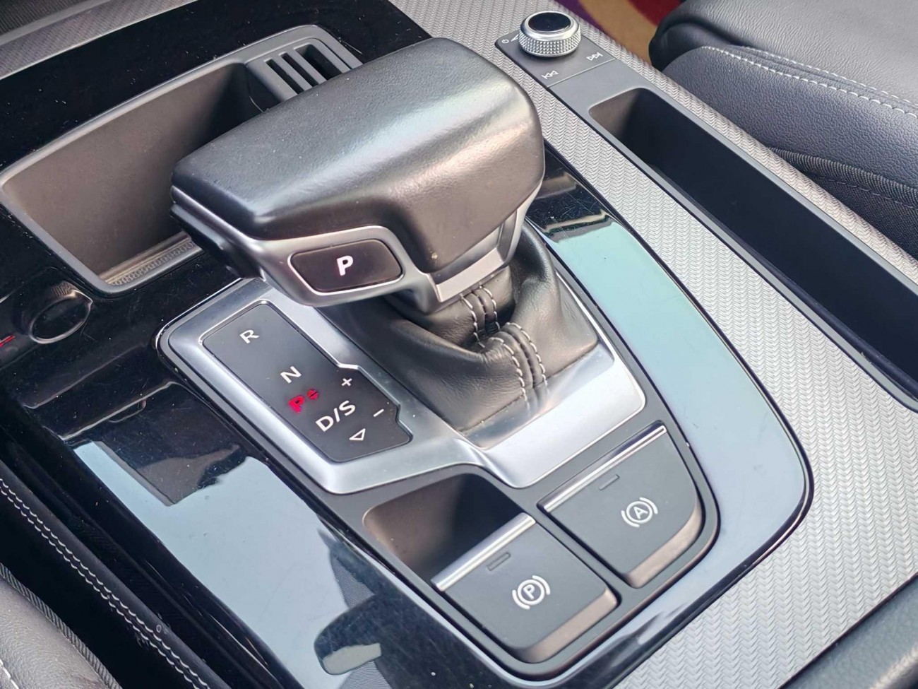 Audi Q5L 40 2021