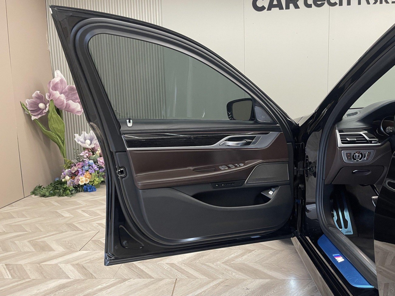 BMW 730Li 2019