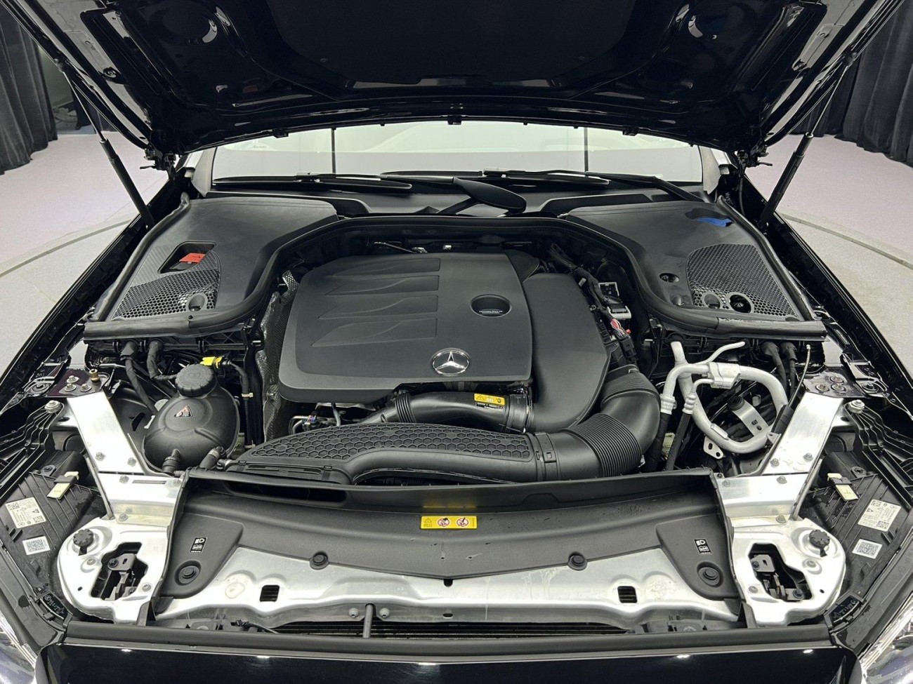 Mercedes-Benz E 300 L 2021