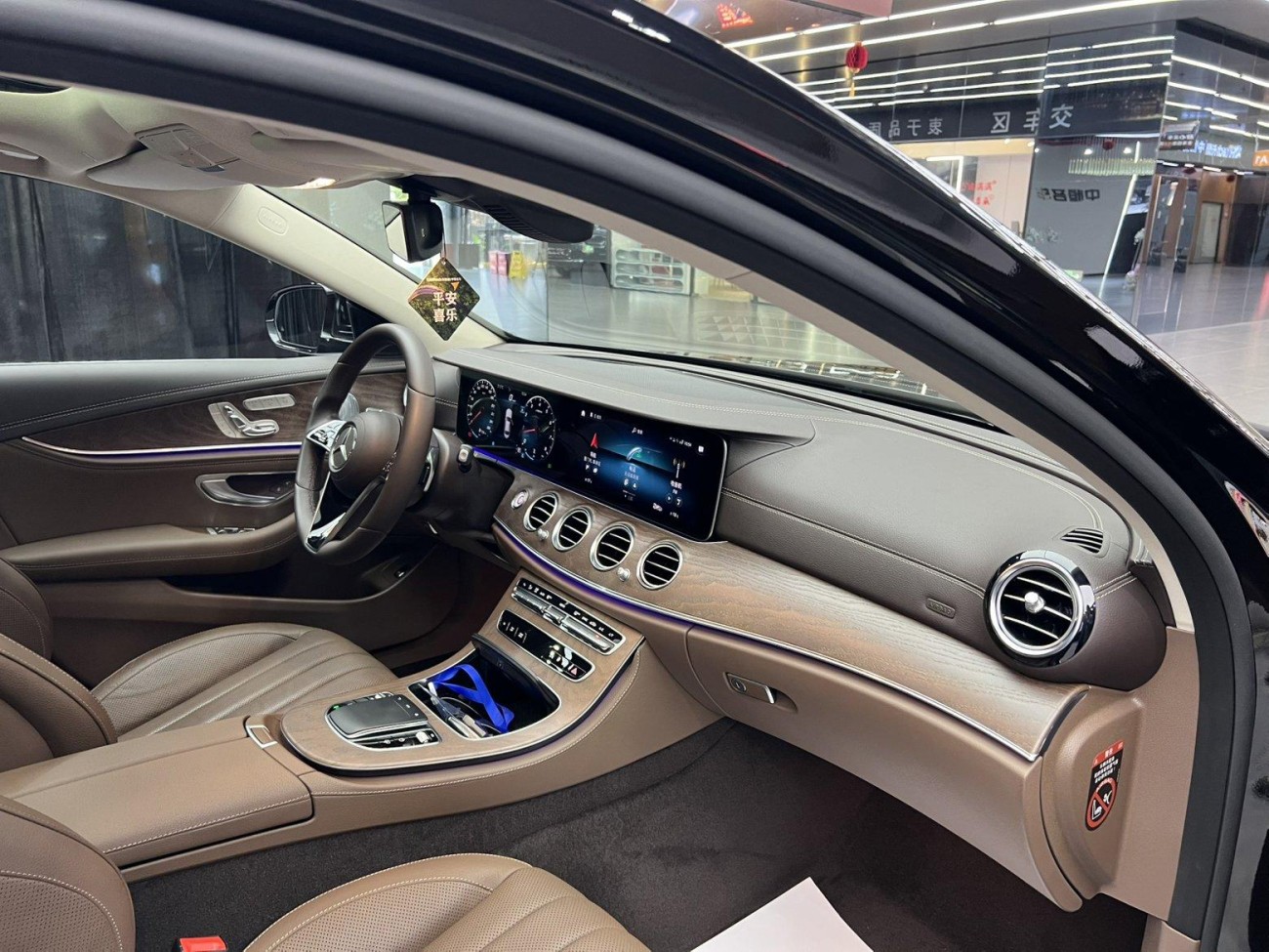 Mercedes-Benz E 300 L 2021