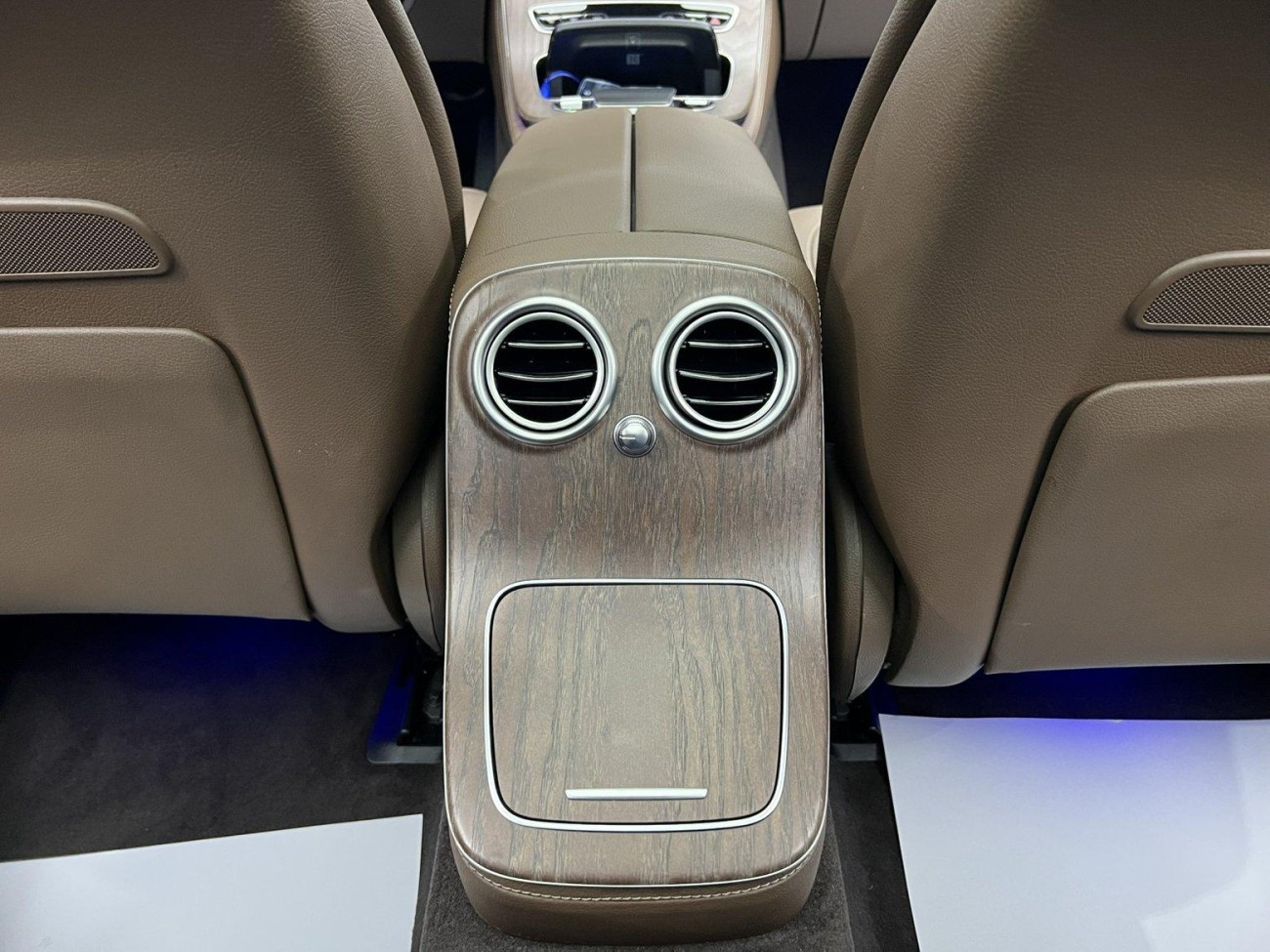 Mercedes-Benz E 300 L 2021