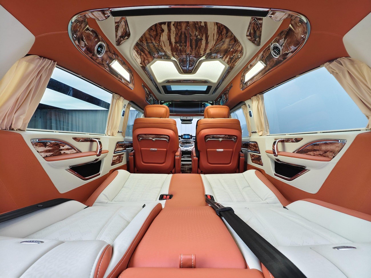 Mercedes-Benz V 2022