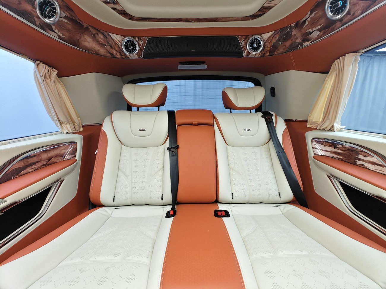 Mercedes-Benz V 2022