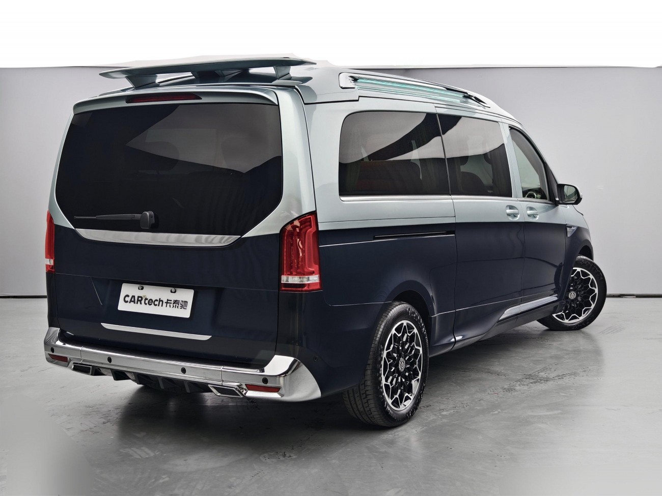 Mercedes-Benz V 2022
