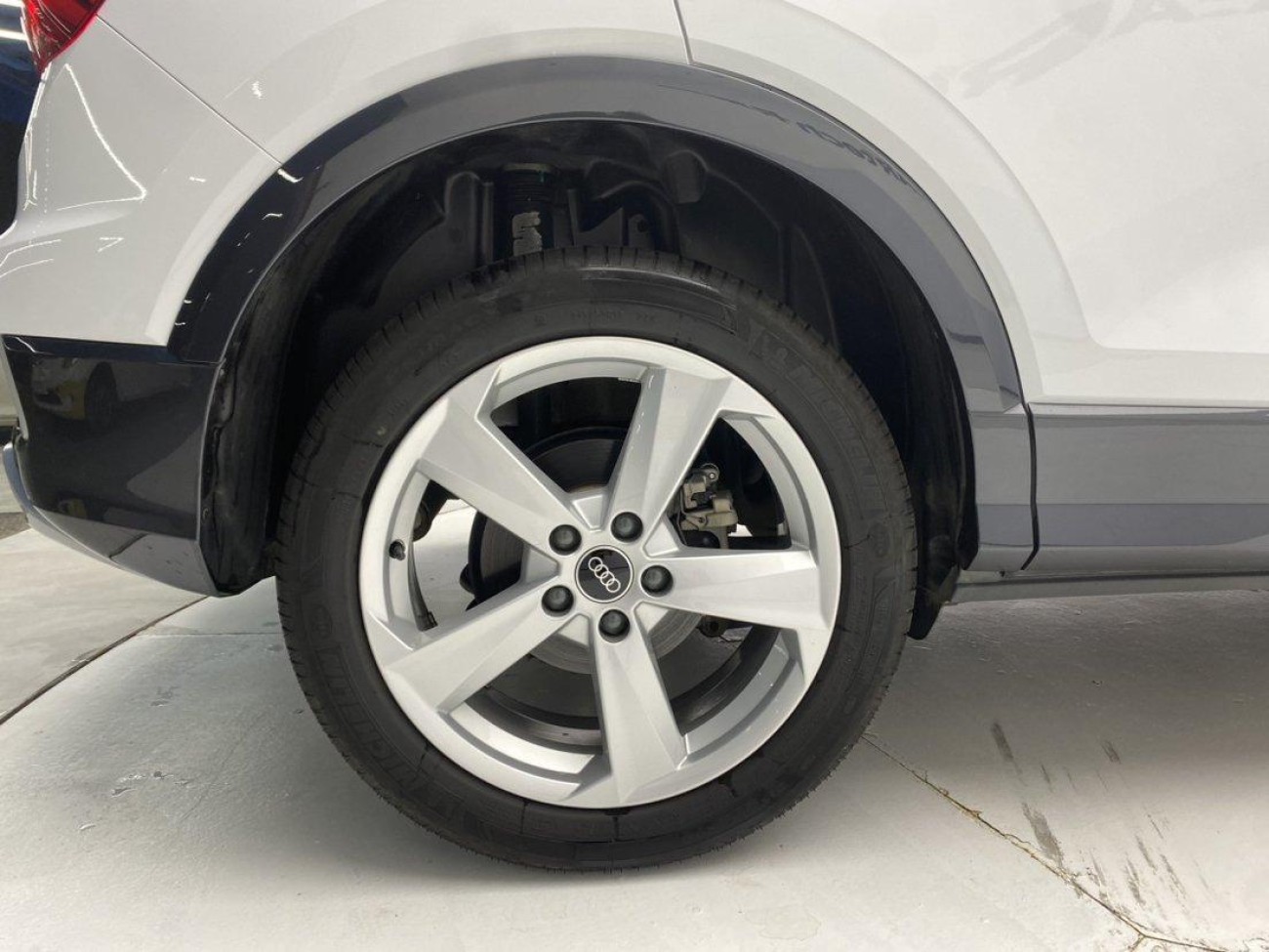Audi Q2L 35 TFSI 2023