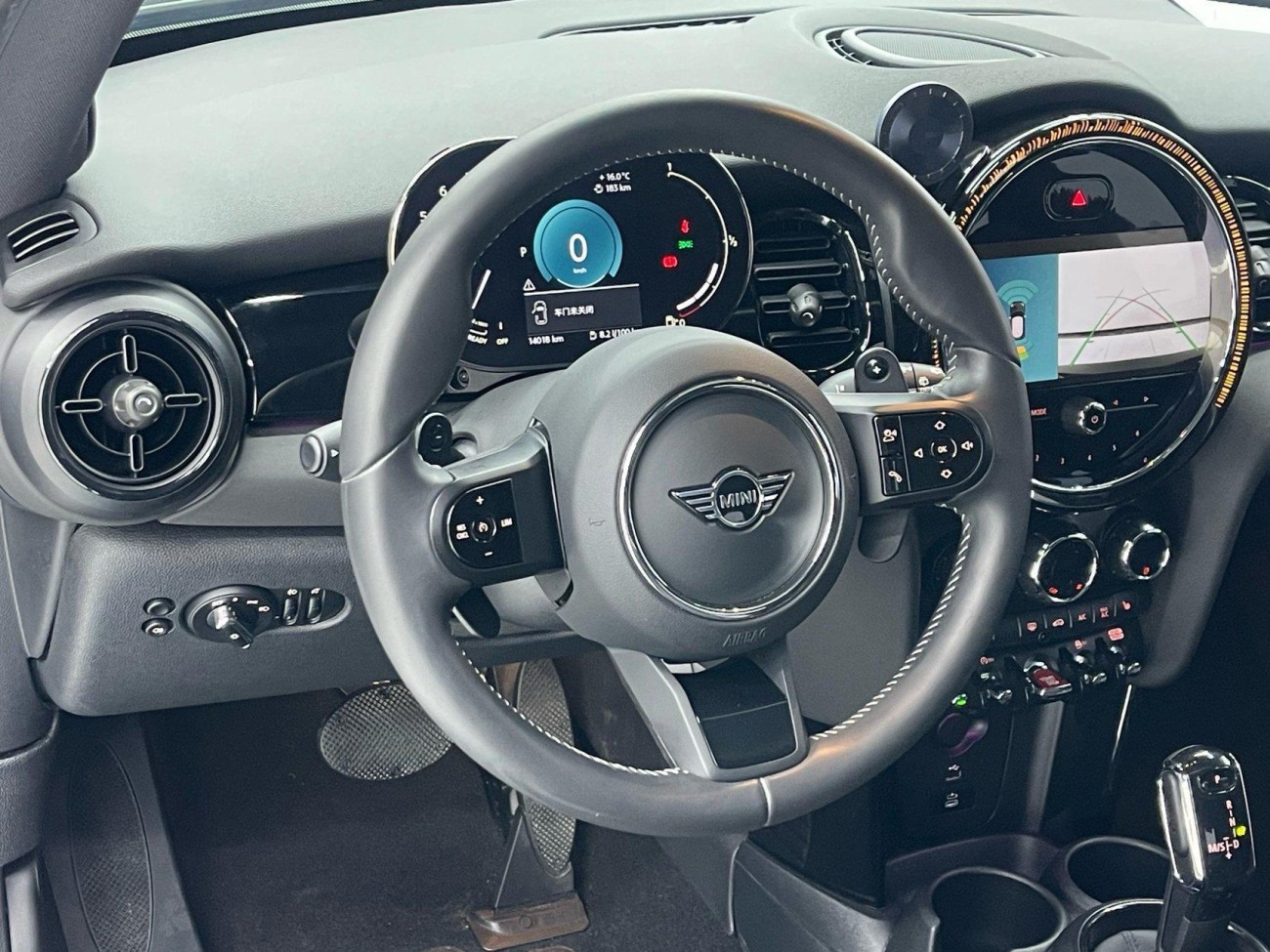 Mini Cooper 2024
