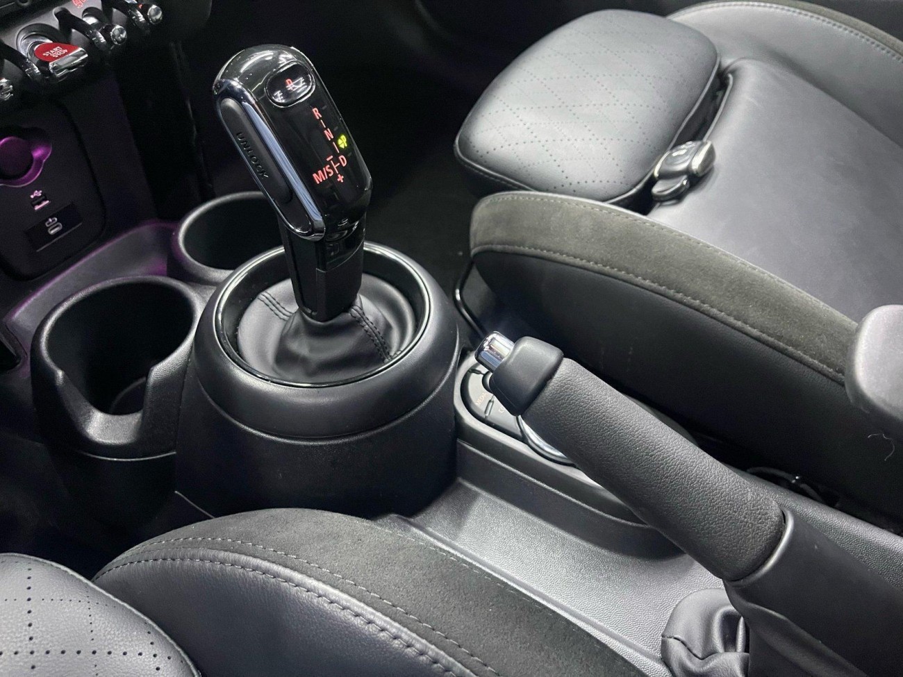 Mini Cooper 2024