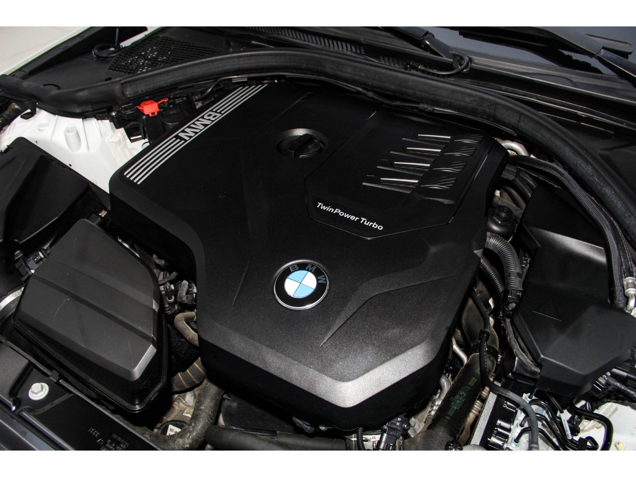 BMW 325Li 2022