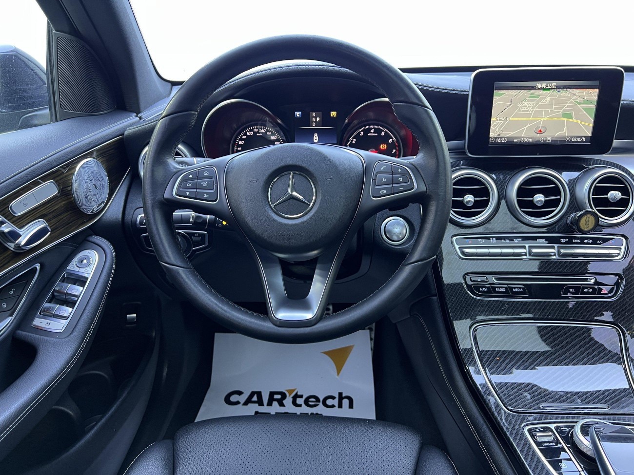 Mercedes-Benz GLC 260 4MATIC 2017