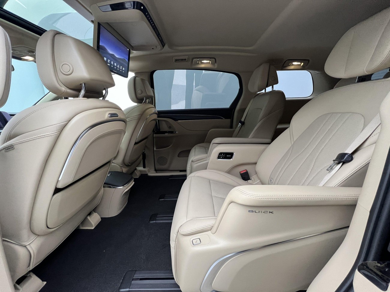 Buick GL8 2025
