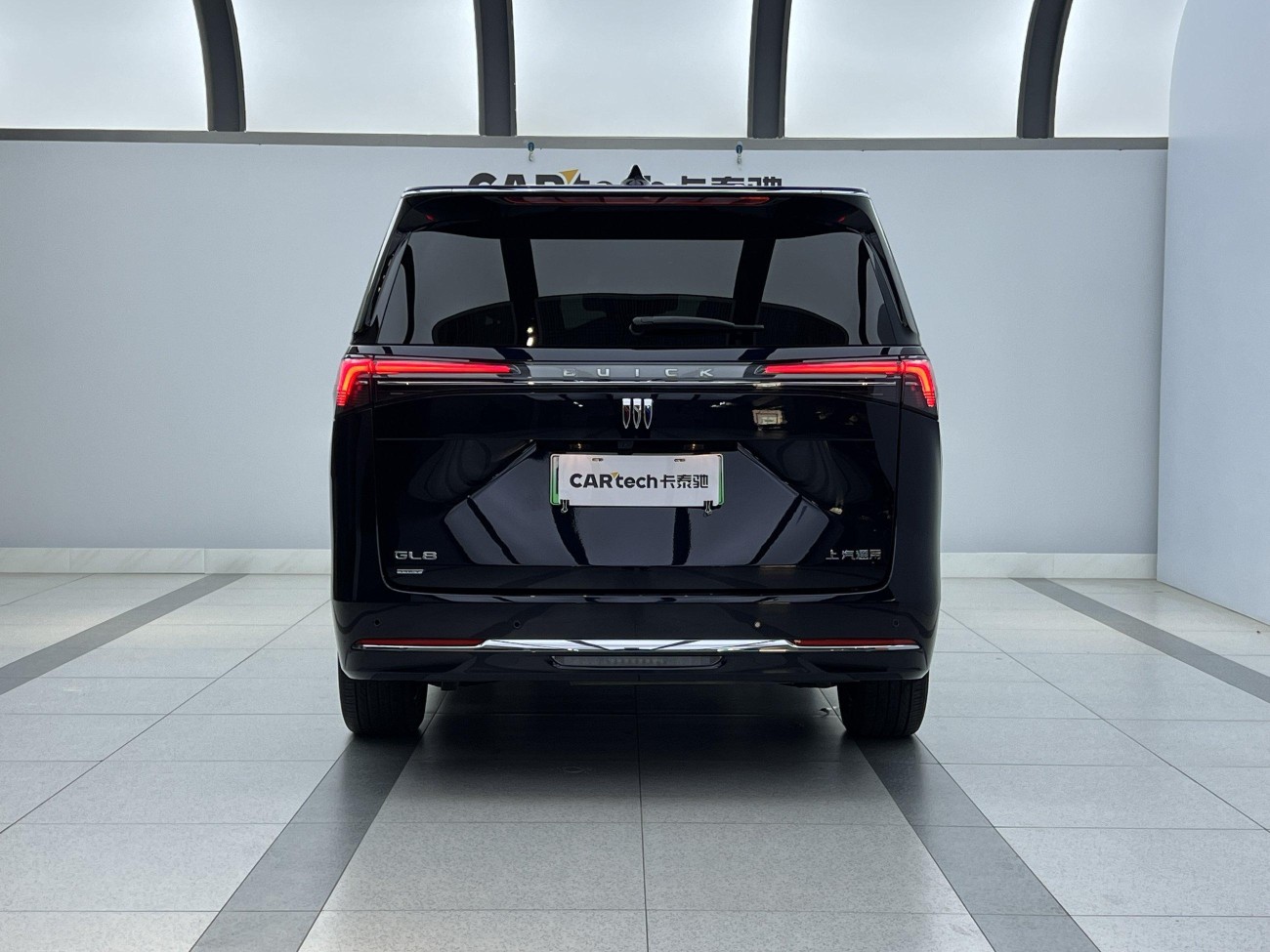 Buick GL8 2025