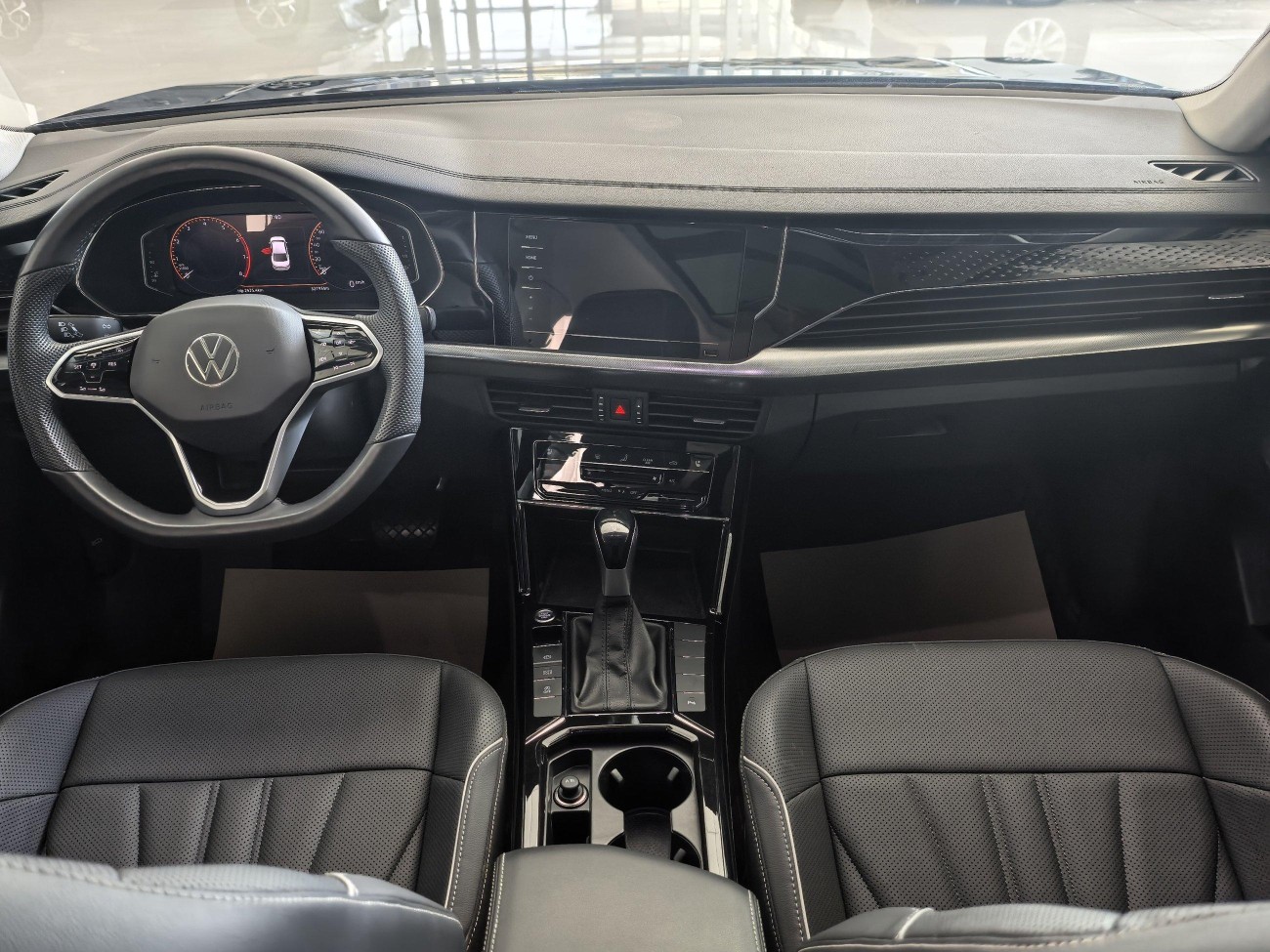Volkswagen Passat 2024