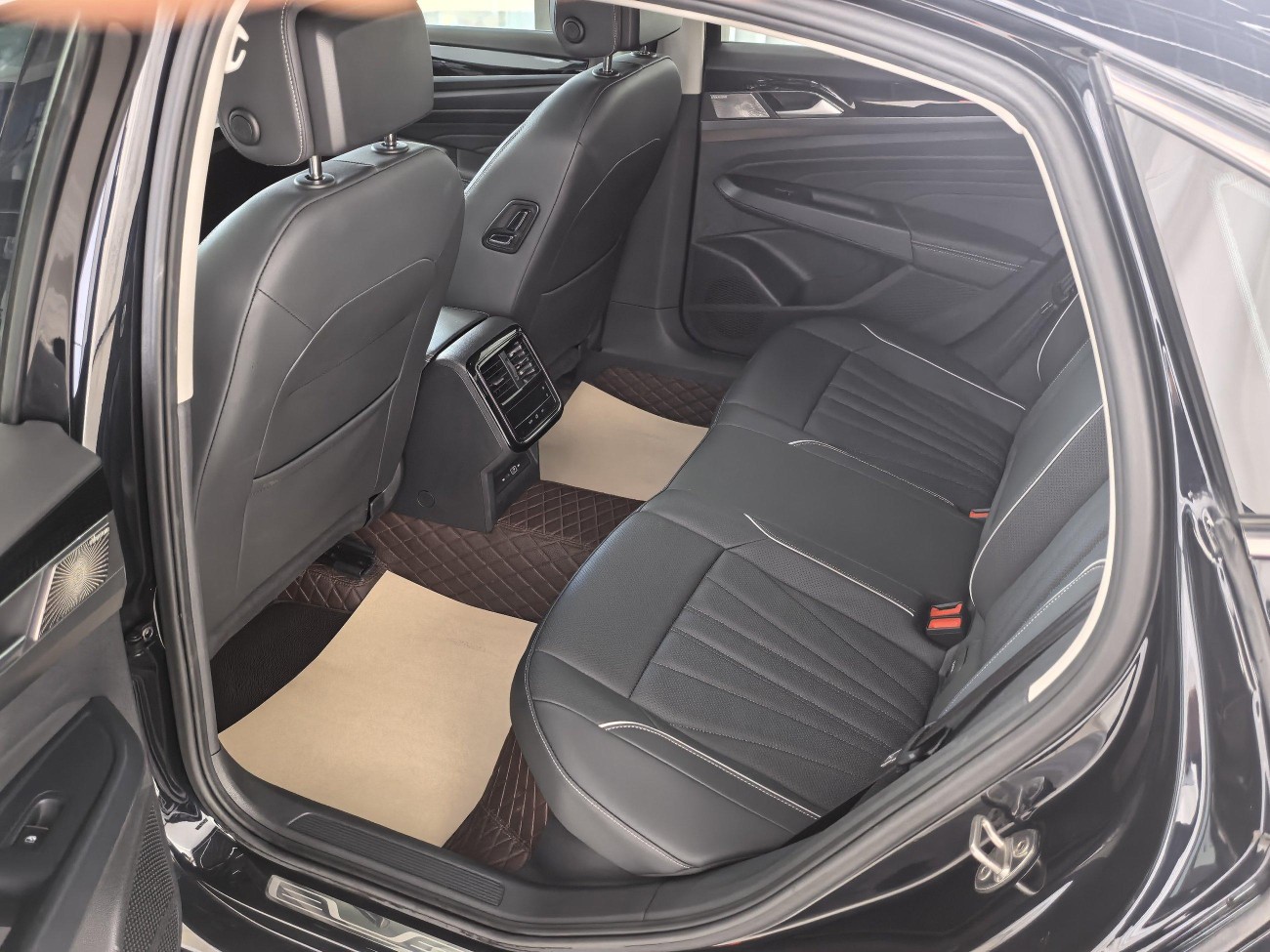 Volkswagen Passat 2024