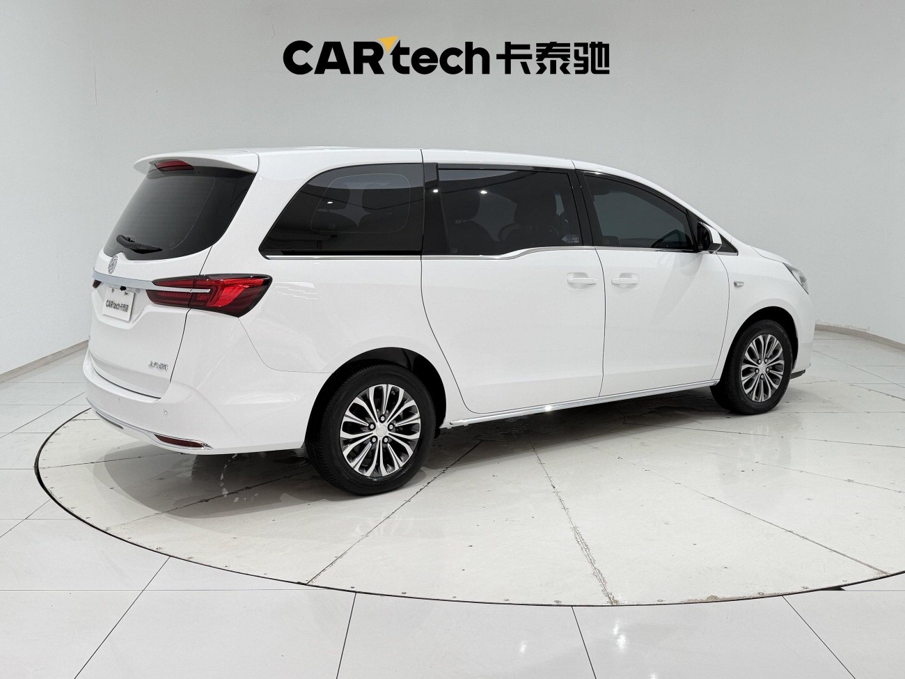 Buick GL8 2023