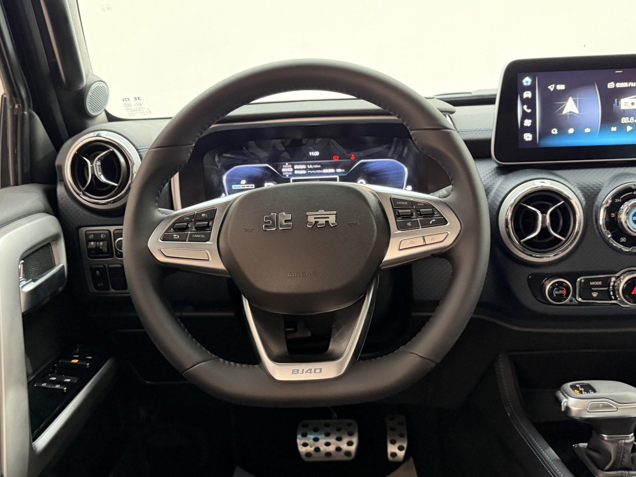 BAIC BJ40 2024