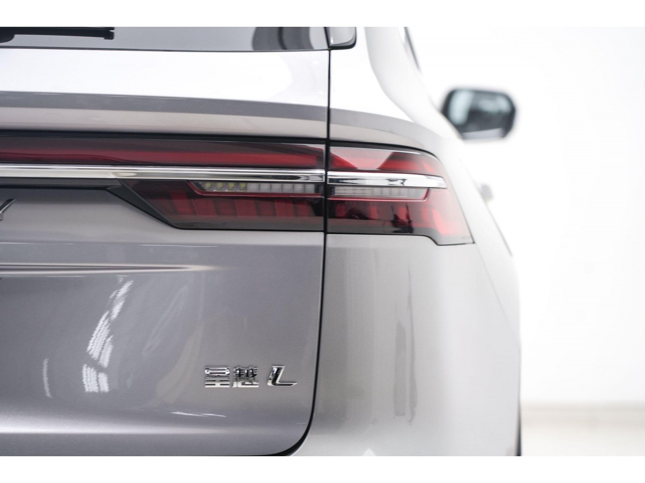 Geely Xingyue L 2022