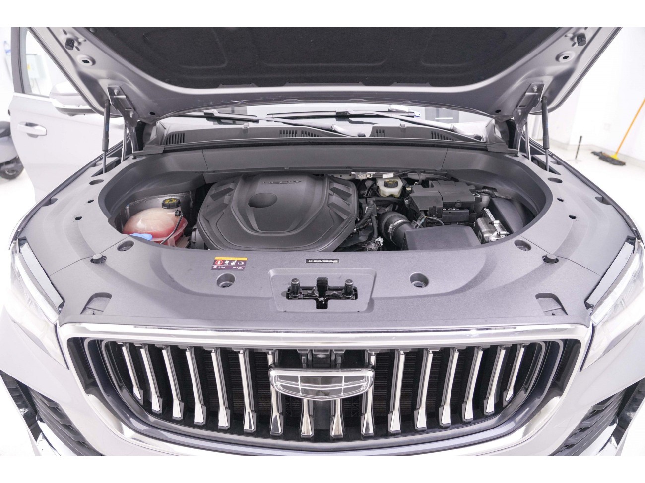 Geely Xingyue L 2022