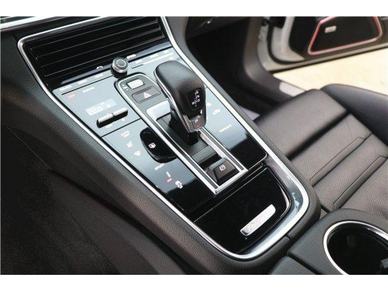 Porsche Panamera 2019