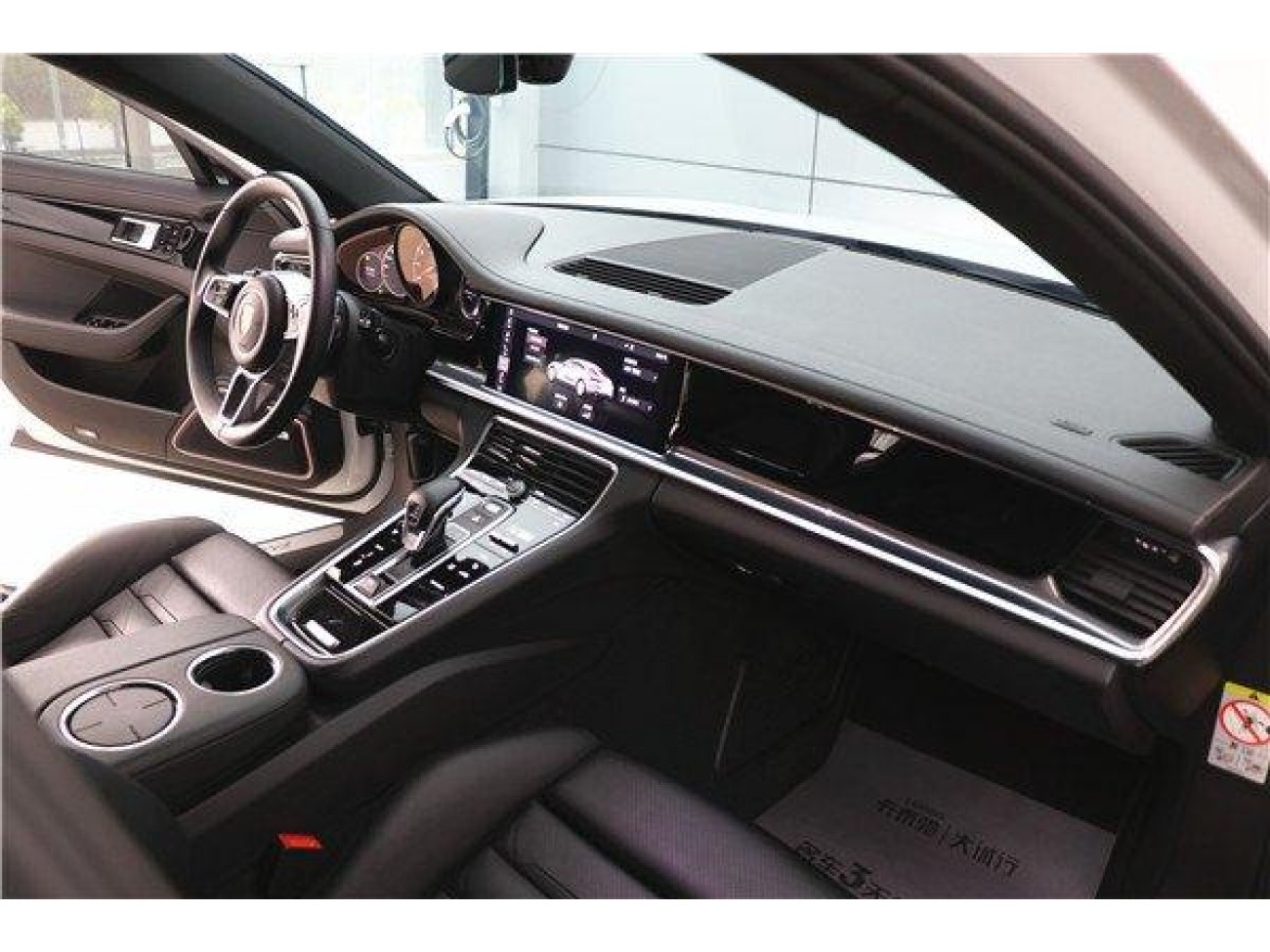 Porsche Panamera 2019
