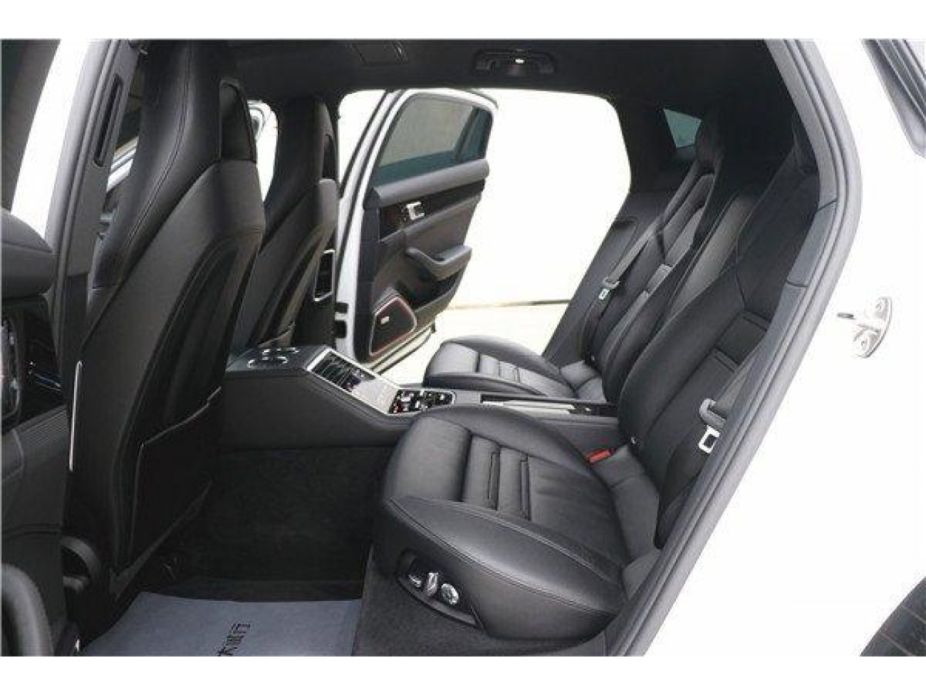 Porsche Panamera 2019
