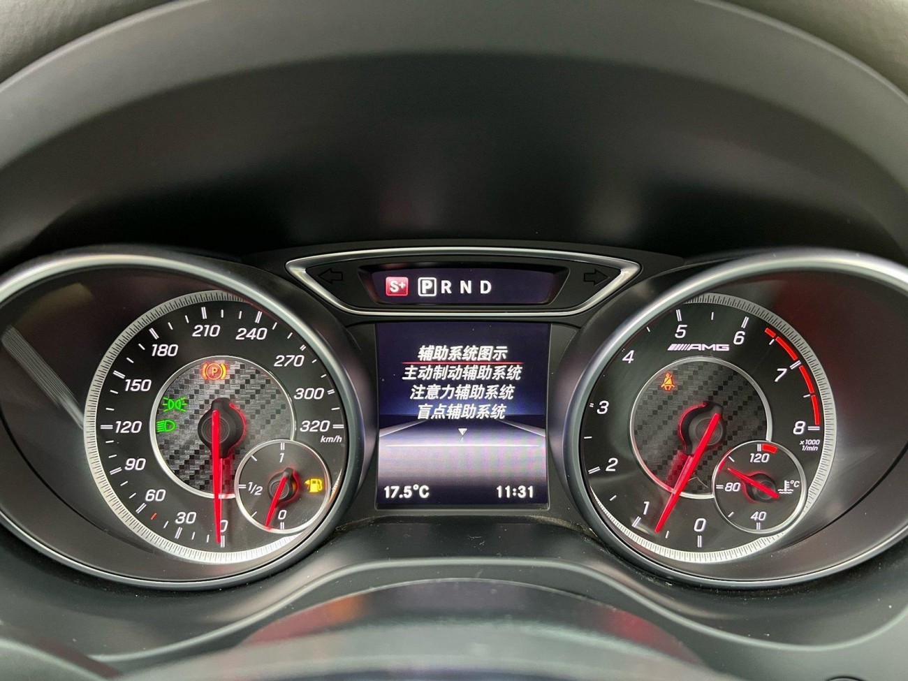 Mercedes-Benz GLA45 4MATIC 2018