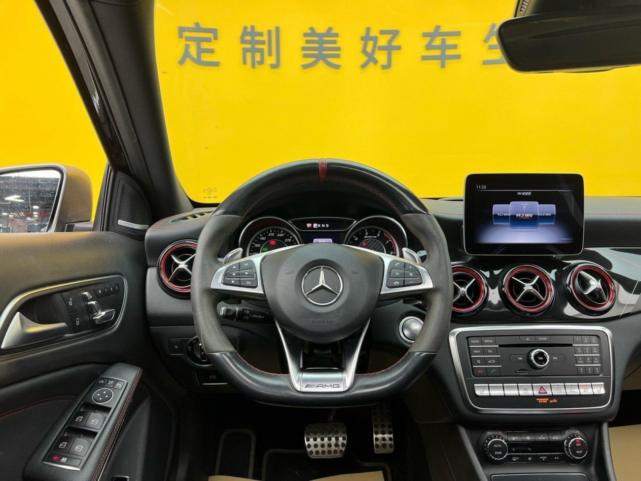 Mercedes-Benz GLA45 4MATIC 2018