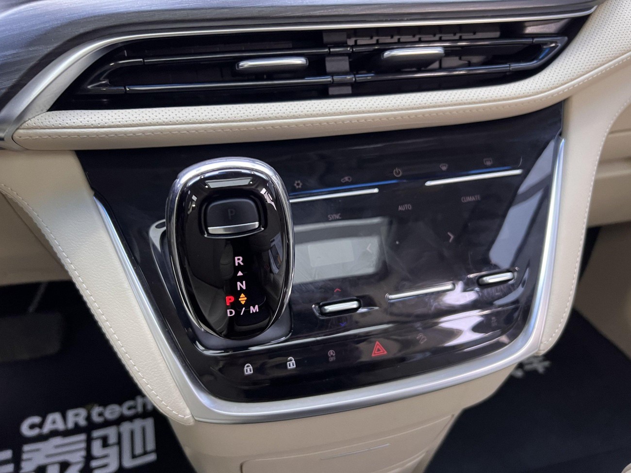 Buick GL8 2023