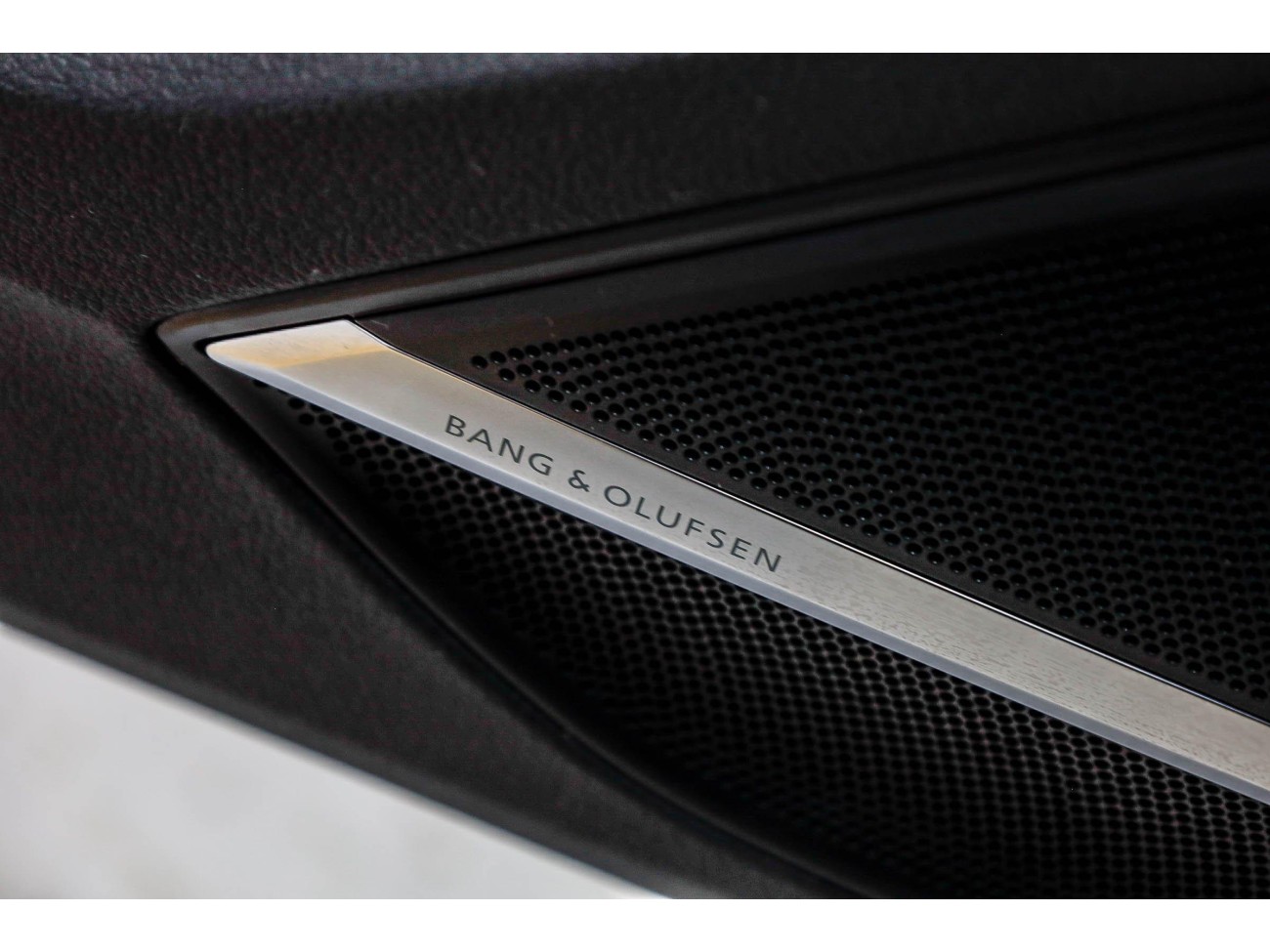 Audi A8L 55 TFSI 2021